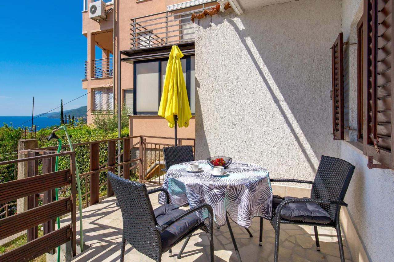 אופטיה Apartments Vilma מראה חיצוני תמונה