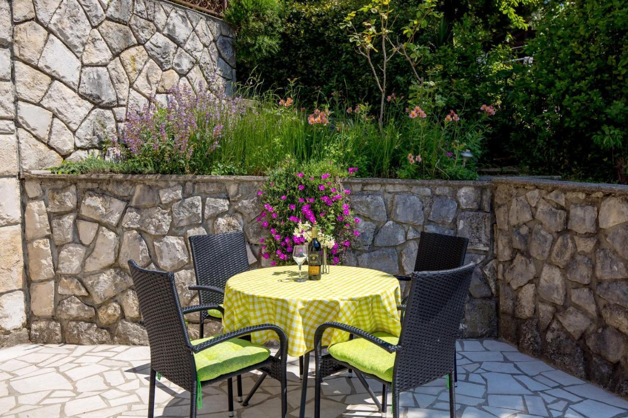 אופטיה Apartments Vilma מראה חיצוני תמונה