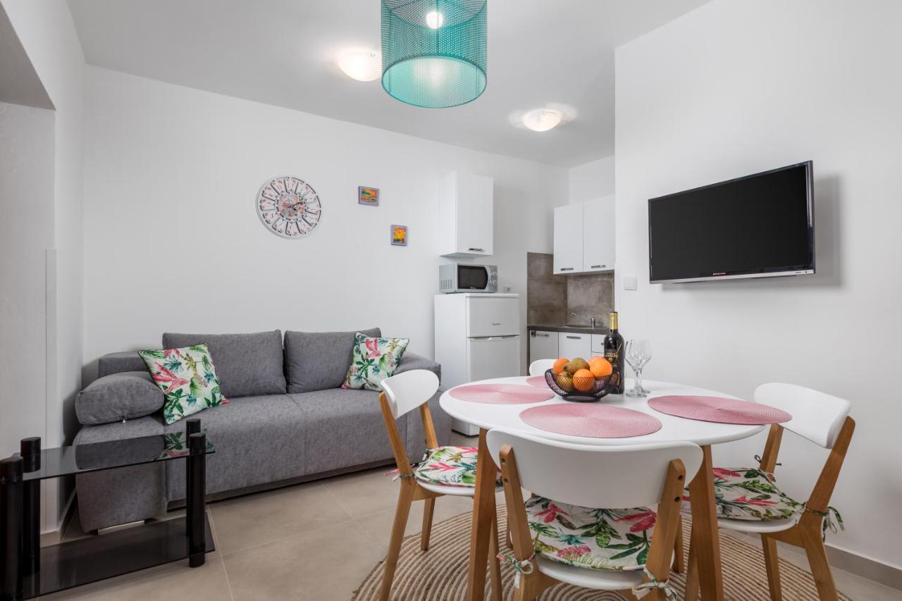 אופטיה Apartments Vilma מראה חיצוני תמונה