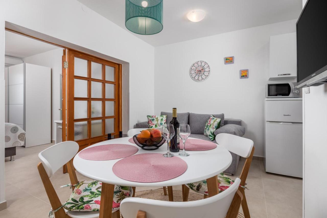 אופטיה Apartments Vilma מראה חיצוני תמונה