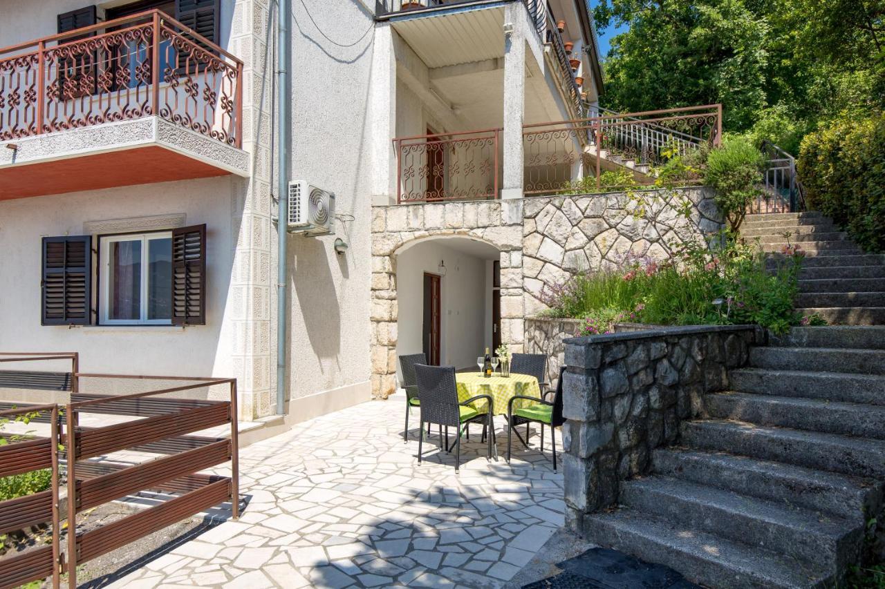 אופטיה Apartments Vilma מראה חיצוני תמונה